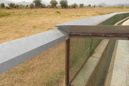 Try to create barriers by putting up fences around the farm and deep concrete walls to prevent tunnelling. Photo: Cobb Try to create barriers by putting up fences around the farm and deep concrete walls to prevent tunnelling. Photo: Cobb
