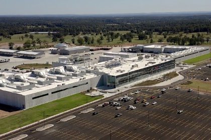 Simmons expects to increase staffing at the plant to 1,200 team members. Photo: Simmons. Simmons expects to increase staffing at the plant to 1,200 team members. Photo: Simmons.