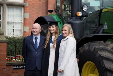 Lucy Berriman has scooped the British Poultry Council s prestigious annual scholarship award. Photo: Harper Adams
