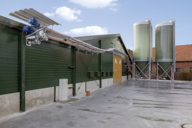 FlexVey PUR -  feed delivery system from Big Dutchman