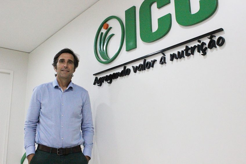 Glycon Duarte Santos: ''From the sugar cane to yeast and animal production was a natural step.