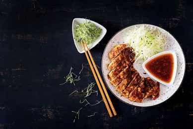 Consumers in Japan are increasingly turning to prepared/processed and take-out foods   fried chicken sales are increasing.  Photo: Timolina