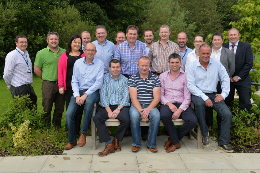 Moy Park farmers join prestigious Ross 400 Club