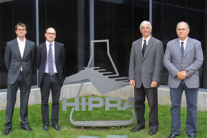 Gumboro disease specialist visits Hipra headquarters