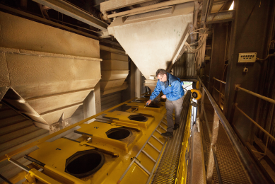 Impact and control of pathogens. Photo: Herbert Wiggerman.