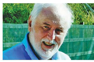 Poultryman Colin Saunders passes away aged 67