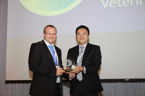 South African gets Zoetis vet award