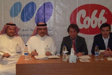 Saudi Grandparent and HatchTech sign hatchery construction deal