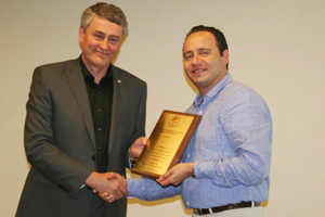 Avidesa Mac Pollo wins IPC Marketing Award