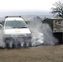 Broad support for lorry disinfection at Dutch border