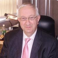 UK: prestigious poultry award presented to Trefor Campbell
