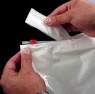 Resealable packaging for deli meats