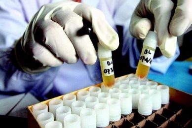 US government spends $1 billion for bird flu vaccine development