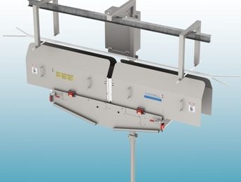 Cantrell develops neck and shoulder skinner