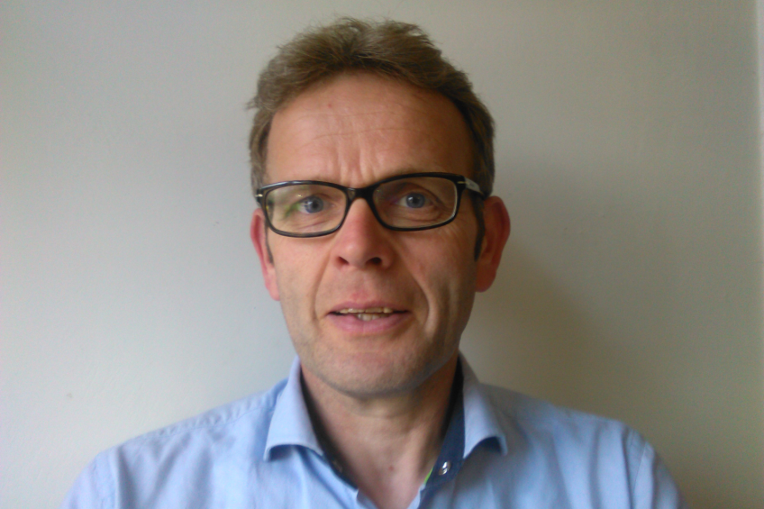 Dr Rick van Emous joins broiler breeder webinar