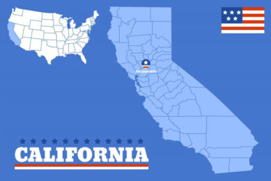 The state of California is the largest in terms o fits population (almost 40 million people). Now, only eggs from cage-free hens can be sold in California, no matter where they are produced, whether inside or outside the state. Photo: Freepik