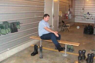 A comprehensive poultry biosecurity programme as a prerequisite