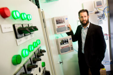 Associate Professor Guillermo Narsilio with a geothermal system at the University of Melbourne. “This is the first ARENA demonstration project tackling the poultry sector so directly in rural areas. The technology will significantly save farmers on the cost of heating the sheds, while reducing carbon emissions and the use of gas. We are very excited to bring this technology to the poultry sector.” Photo: Peter Casamento