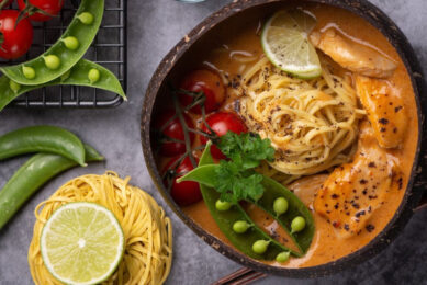 In 2020, chicken accounted for 44% (up 4% from 2019) of household meat consumption. Photo: Max Griss