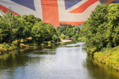 The findings of a report state that solutions must be found by the pig and poultry supply chains and by the government to support farmers to transition to a less polluting and more integrated pig and poultry system that will help clean up rivers in the UK and meet legally binding nature recovery and climate targets. Photo: Canva